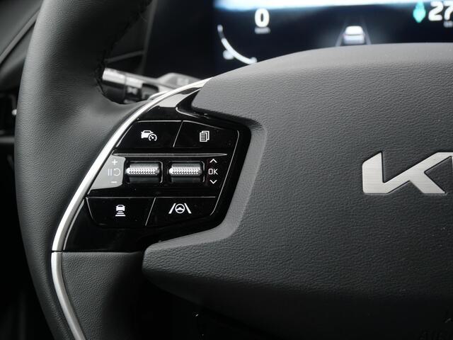 KIA e-Niro EV Light Advanced 64.8 kWh | Navi | Camera | Carplay | Stoel&stuur verwarming | 3Fase