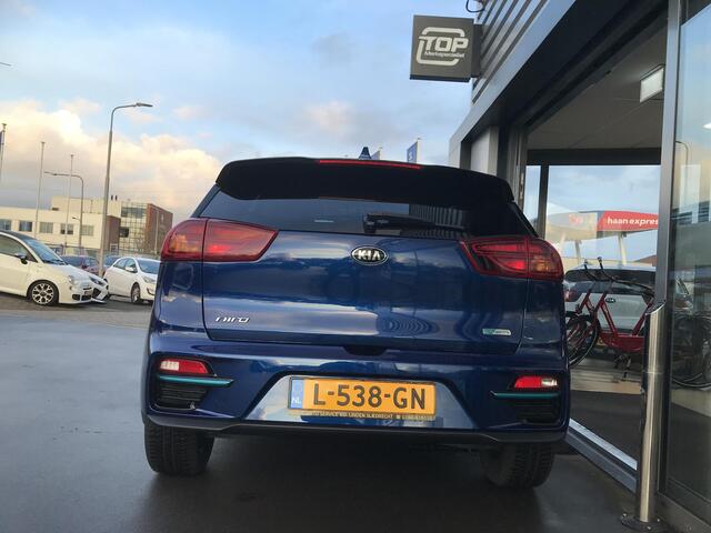 KIA e-Niro DynamicPlusLine 64 kWh 204pk 7 JAAR GARANTIE
