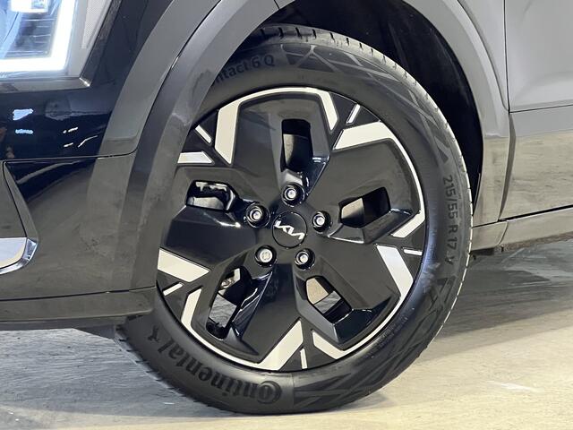 KIA e-Niro EV DynamicPlusLine 64.8 kWh | Navigatie/Android/Apple Carplay | LM Velgen 17" | Voorstoelen/Stuur Verwarmd | Head-Up Display | Achteruitrijcamera | PDC Voor en Achter | Cruise Control Adaptief | Airco |