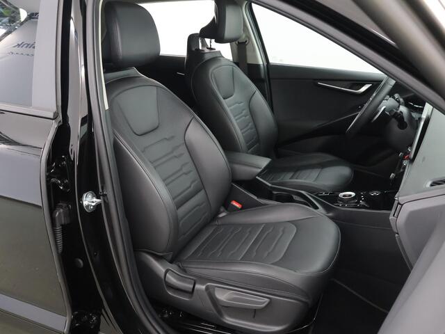 KIA e-Niro EV Plus 64.8 kWh | Schuif / Kanteldak | Stoel/Stuurwielverwarming | Elektr. Achterklep | Led Koplampen | Sfeerverlichting |