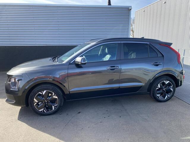 KIA e-Niro EV Light Advanced 64.8 kWh Nederlandse auto, stoel- & stuurverwarming, navigatie, Apple CarPlay/Android Auto, boekjes compleet, dealer onderhouden!