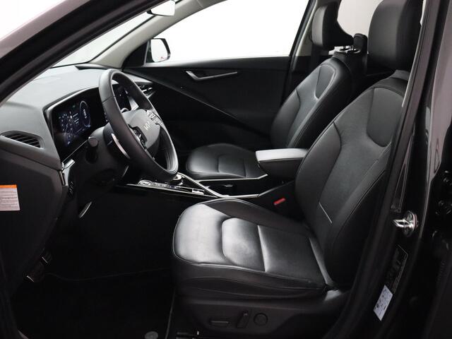 KIA e-Niro EV ExecutiveLine 64.8 kWh | SoH 97,4% | Trekhaak | ACC | Harman Kardon | Schuifkantel-dak!
