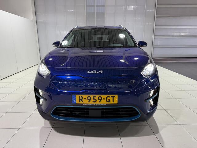 KIA e-Niro ExecutiveLine 64 kWh Stoel en Stuur verwarming, Schuif kantel dak, Apple Carplay/Android Auto.