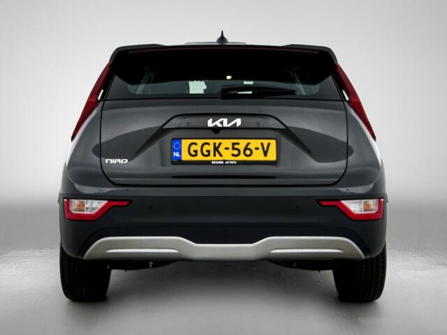 KIA e-Niro EV 64.8 KWh * SOH 100% * Nieuw model / Light Edition / Cruise-Adaptief / Navi Full Map / Apple Carplay / Airconditioning Fabrieksgarantie