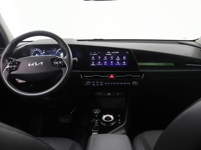 KIA e-Niro EV DynamicPlusLine 64.8 kWh | SOH 97% | Panoramadak | Stoel/Stuurwielverwarming | Head-Up Display | Dodehoek detectie |