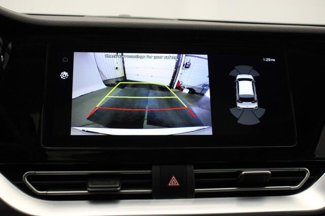 KIA e-Niro DynamicPlusLine 64 kWh - Carplay, Dakraam, Half Leer, Camera, Stoelverw.