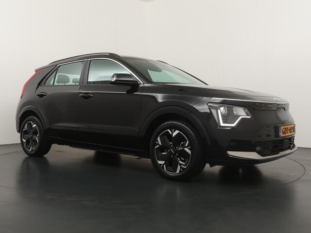 KIA e-Niro EV DynamicLine 64.8 kWh Automaat - SOH 98,9% - Navigatie - Adaptieve Cruise Control - Apple/Android Carplay - Climate Control - Fabrieksgarantie Tot 2031
