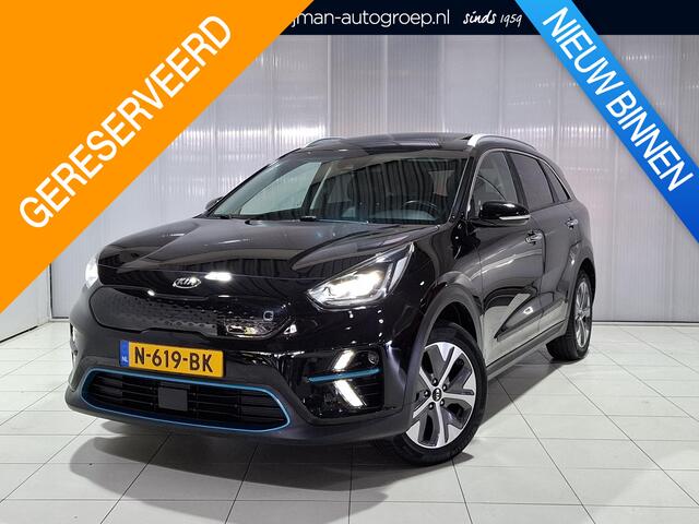 KIA e-Niro ExecutiveLine 64 kWh SOH 100% Stoel en Stuur verwarming, Schuif kantel dak, Apple Carplay/Android Auto.
