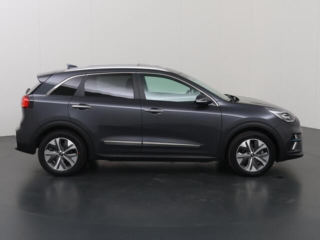 KIA e-Niro DynamicPlusLine 64 kWh | Panorama Schuifdak | Stoelventilatie/Verwarming | JBL | Stuurwielverwarming | Adaptieve Cruise Control | Keyless Go | LED Koplampen |