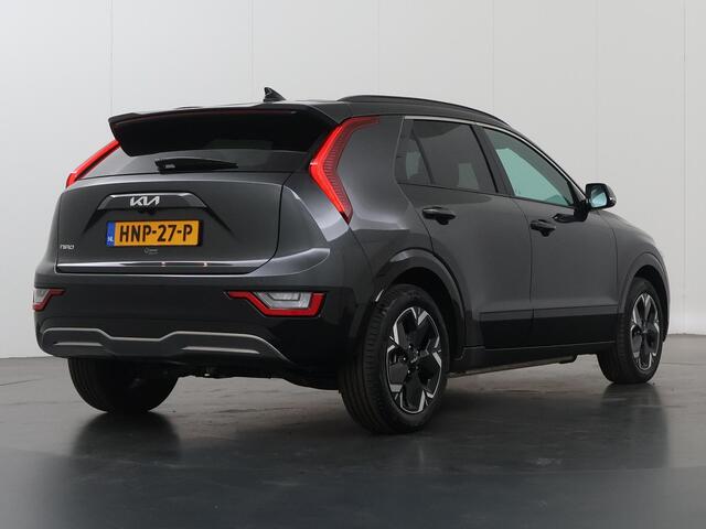 KIA e-Niro EV Plus 64.8 kWh | Schuif / Kanteldak | Stoel/Stuurwielverwarming | Elektr. Achterklep | Led Koplampen | Sfeerverlichting |