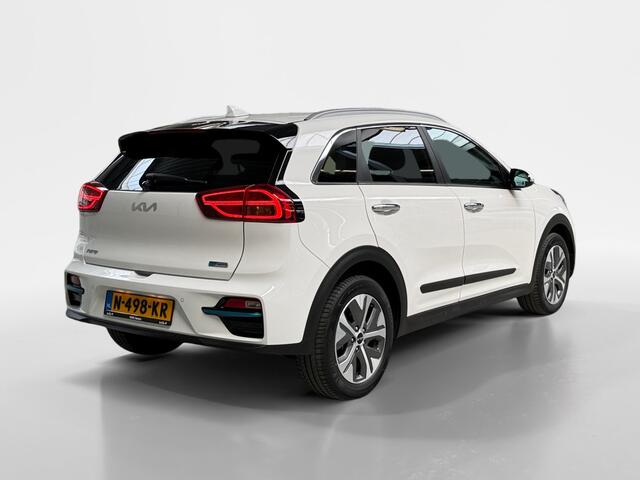 KIA e-Niro ExecutiveLine 64 kWh I SOH 100% I Leder I Schuifdak I Adaptive Cruise