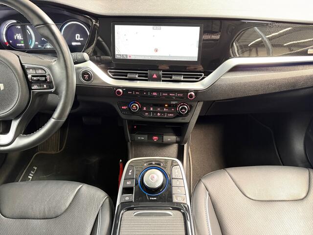 KIA e-Niro ExecutiveLine 64 kWh I SOH 100% I Leder I Schuifdak I Adaptive Cruise