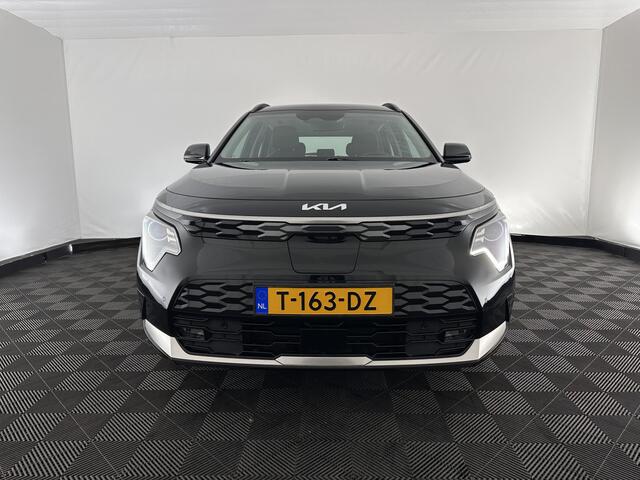 KIA e-Niro EV DynamicLine 64.8 kWh [ 3-Fase ] {SOH-100%} (INCL.BTW) *LEATHER-FABRIC | ADAPTIVE-CRUISE | DIGI-COCKPIT | KEYLESS | CAMERA | DAB | COMFORT-SEATS | SHIFT-PADDLES | ECC | PDC | 17''ALU*