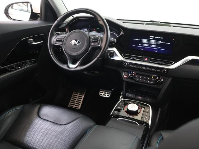KIA e-Niro ExecutiveLine 64 kWh Edition | Stoel/Stuurwielverwarming | JBL | Leder | Adaptieve Cruise Control | Keyless Go | LED Koplampen |