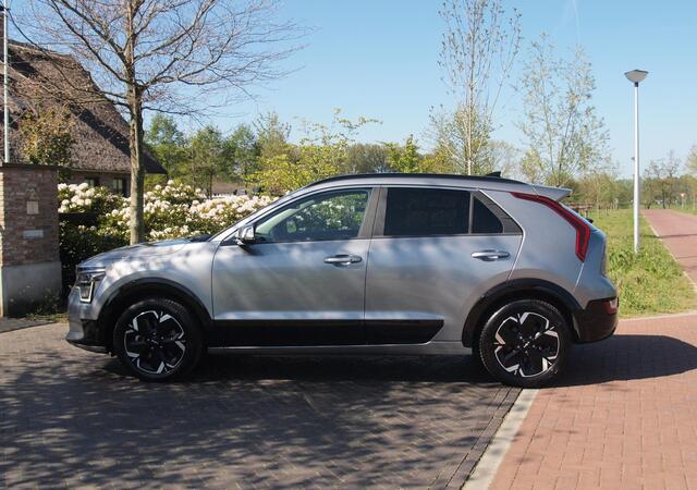 KIA e-Niro EV ExecutiveLine 64.8 kWh | Panoramadak | 360 Camera | Harman Kardon | Head-Up Display | Apple Carplay |