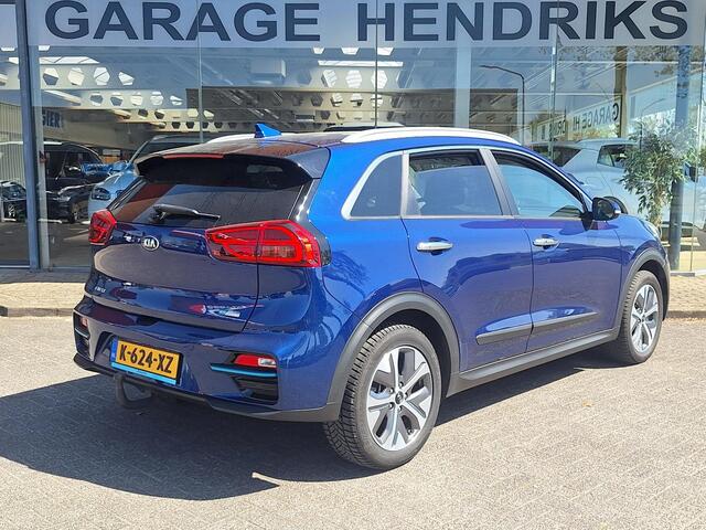 KIA e-Niro DynamicPlusLine 64 kWh | SOH: 94,7% | Schuifdak | Trekhaak | LED | Adaptive CC | Navi | Climate | Leder-Stof |