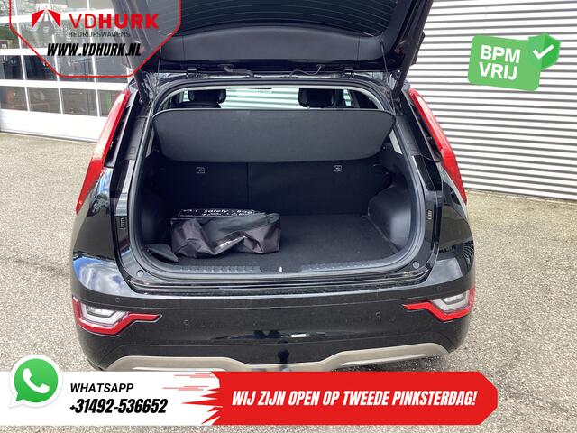 KIA e-Niro EV 463 km WLTP Pano/ Dealer Onderhouden/ Snellader/ Leder/ Adapt.Cruise/ Head-up / Carplay/ Stoelverw./ Stuurverw./ Elek.klep/ Trekhaak/ Camera