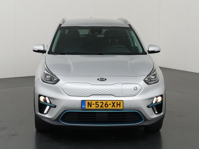 KIA e-Niro DynamicLine 64 kWh | Trekhaak | 3-Fase | Warmtepomp | Navigatie | Cruise Control Adaptief | Parkeercamera |