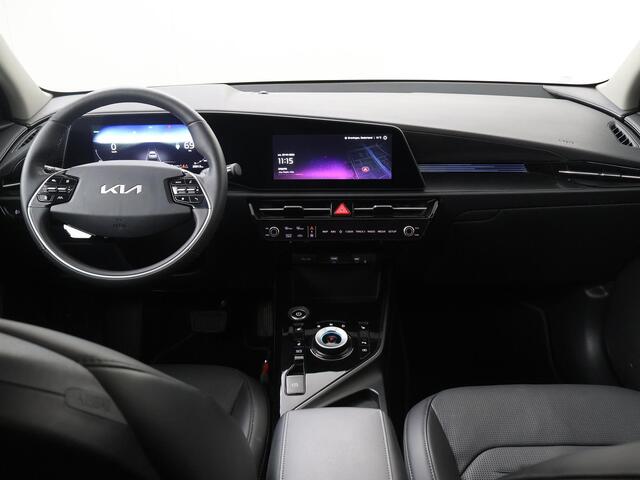 KIA e-Niro EV Plus 64.8 kWh | Schuif / Kanteldak | Stoel/Stuurwielverwarming | Elektr. Achterklep | Led Koplampen | Sfeerverlichting |