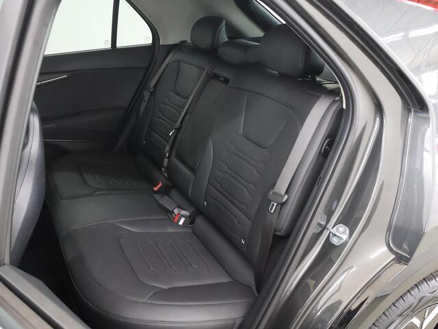 KIA e-Niro EV Plus 64.8 kWh | Schuif / Kanteldak | Stoel/Stuurwielverwarming | Elektr. Achterklep | Led Koplampen | Sfeerverlichting |