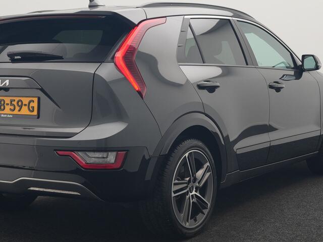 KIA e-Niro EV DynamicPlusLine 64.8 kWh 204pk | Panodak | Head Up | Adaptive Cruise | Camera | Lederen Sportstoelen & Stuur Verwarmd | Keyless | Blis | Sfeerverlichting | Apple Carplay | Navigatie | DAB |