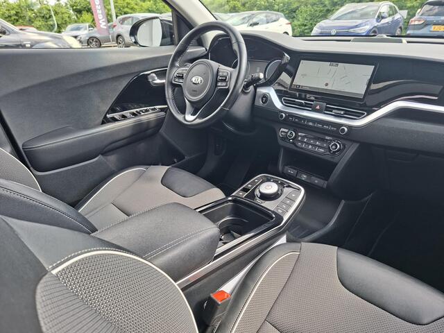 KIA e-Niro DynamicPlusLine 64 kWh - schuif/-kanteldak | Stoel+stuurverw. | Nav