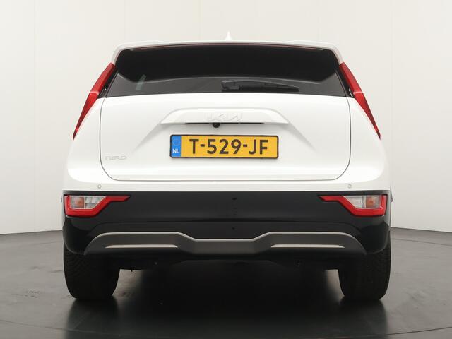 KIA e-Niro EV DynamicLine 64.8 kWh - Achteruitrij camera - Apple Carplay/Android Auto - Adaptive cruise control - Navigatie - Climate control - Fabrieksgarantie t/m 30-06-2030