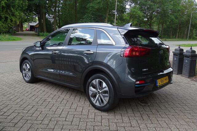 KIA e-Niro DynamicLine 39 kWh 1e eigenaar
