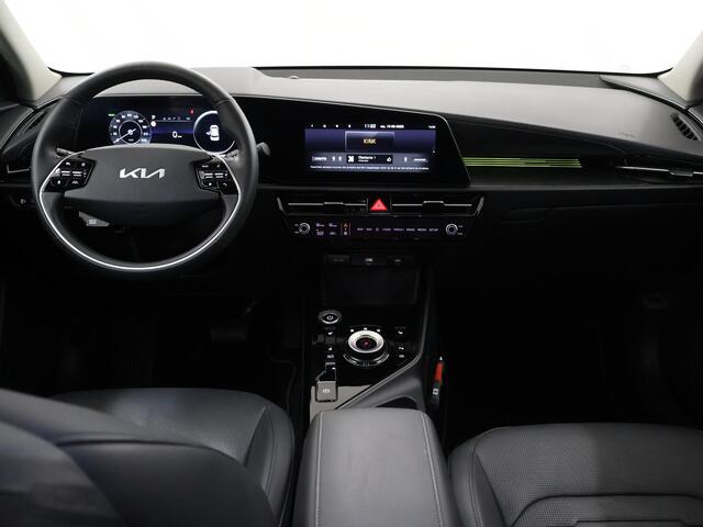 KIA e-Niro EV DynamicPlusLine 64.8 kWh | Panoramadak | Stoel/Stuurwielverwarming | Head-Up Display | Dodehoek detectie |