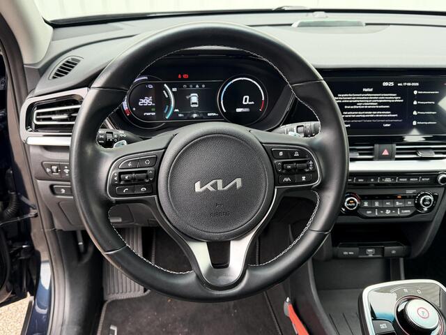 KIA e-Niro DynamicLine 64 kWh | 97,1% SOH | Trekhaak | LED | Keyless | Navigatie | Warmtepomp | Climate Control | Cruise Control | Apple Carplay/Android Auto