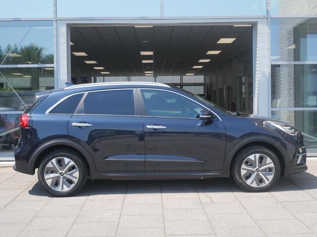 KIA e-Niro DynamicPlusLine 64 kWh | SOH 95,6 | Schuif/kanteldak | stoel/stuurverwarming |