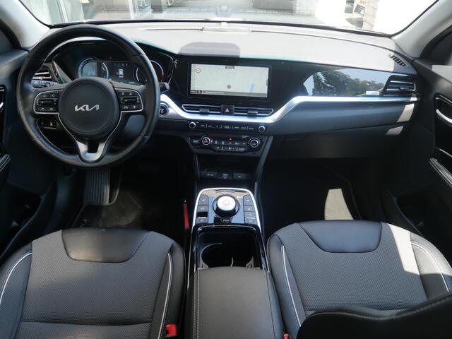 KIA e-Niro DynamicPlusLine 64 kWh | SOH 95,6 | Schuif/kanteldak | stoel/stuurverwarming |