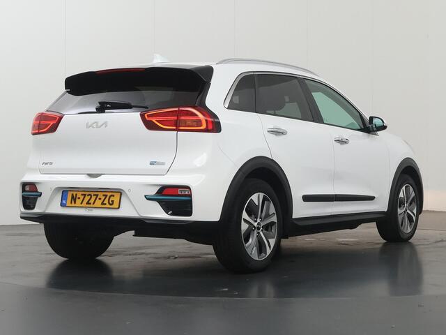KIA e-Niro DynamicPlusLine 64 kWh | Trekhaak | Panoramadak | Stoel/Stuurwielverwarming | Adaptieve Cruise Control | Keyless Go | LED Koplampen |