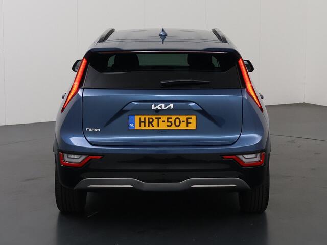 KIA e-Niro EV Plus Advanced 64.8 kWh | Panoramaschuifdak | Harman Kardon | Head-up display | Stoelventilatie vóór | LED-koplampen | Dodehoekassistentie |
