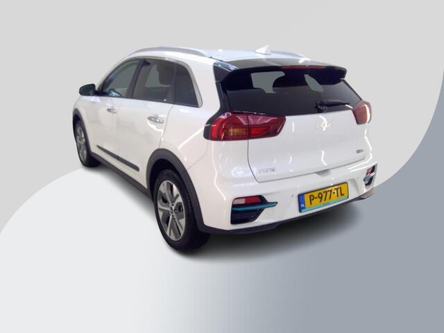 KIA e-Niro DynamicPlusLine 64 kWh | 14500 KM | SOH 100% | Navigatie | Schuif - Kantel Dak | WORDT VERWACHT!