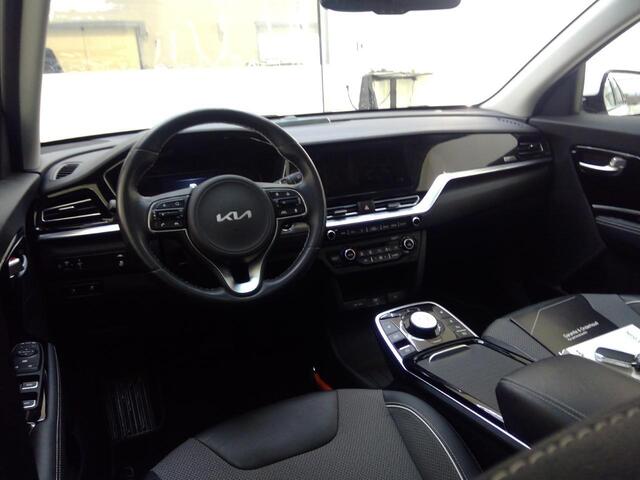 KIA e-Niro DynamicPlusLine 64 kWh | 14500 KM | SOH 100% | Navigatie | Schuif - Kantel Dak | WORDT VERWACHT!