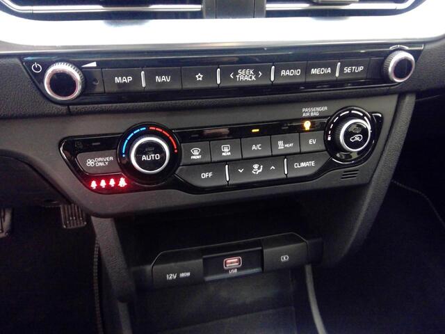 KIA e-Niro DynamicPlusLine 64 kWh | 14500 KM | SOH 100% | Navigatie | Schuif - Kantel Dak | WORDT VERWACHT!