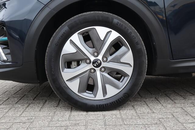 KIA e-Niro DynamicPlusLine 64 kWh Panoramadak/Stoelverwarming/stuurverwarming/Lane assist/Apple carplay/Achteruitrijcamera/DAB radio/Cruise control/Navigatie