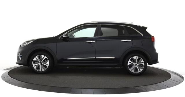 KIA e-Niro DynamicPlusLine 64 kWh Navigatie / Camera / Lederen bekleding