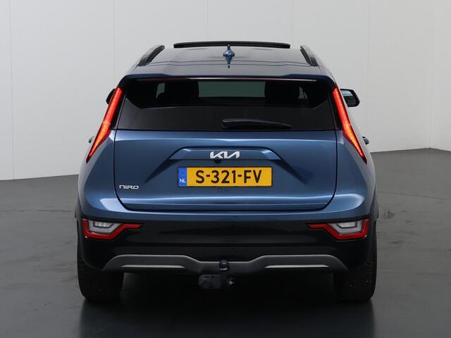 KIA e-Niro EV ExecutiveLine 64.8 kWh | Trekhaak | Panoramadak | Harman/kardon audio | Stoelventilatie | Remote smart Parking | Elektrisch verstelb. bestuurdersstoel met geheugen |