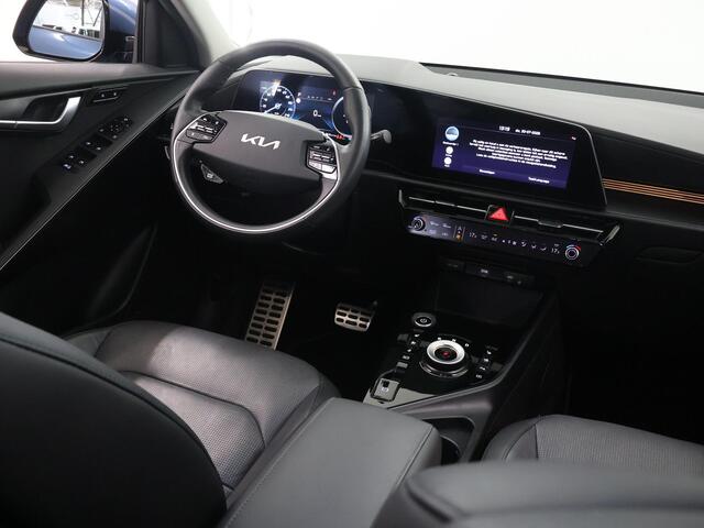 KIA e-Niro EV ExecutiveLine 64.8 kWh | Trekhaak | Panoramadak | Harman/kardon audio | Stoelventilatie | Remote smart Parking | Elektrisch verstelb. bestuurdersstoel met geheugen |
