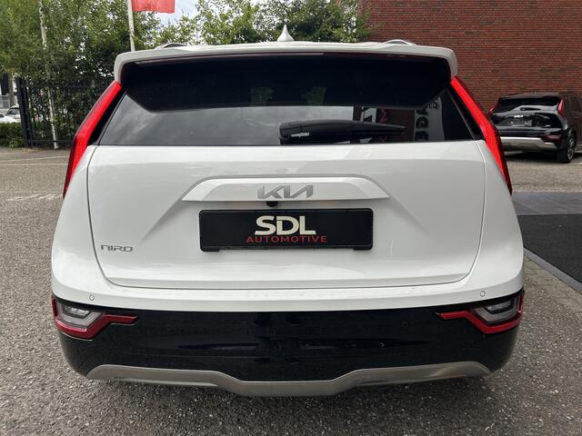 KIA e-Niro EV Edition Advanced 64.8 kWh 3-fase // ADAPTIVE CRUISE // NAVI + CARPLAY // KEYLESS // ELEK. STOELEN // PDC V+A