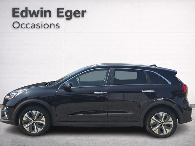 KIA e-Niro DynamicPlusLine 64 kWh | SOH 100% | 3 Fase laden | Schuif/kanteldak | Half Leder | Andriod Auto | Apple carplay |