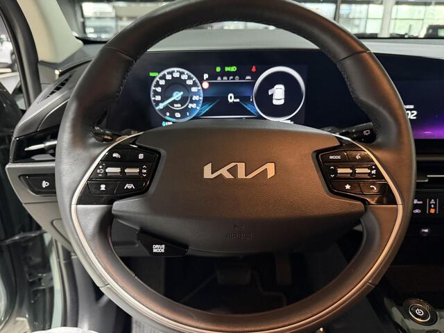 KIA e-Niro EV Edition Advanced 64.8 kWh Stoel en Stuur verwarming, Apple Carplay/Android Auto, Navigatie, Camera.