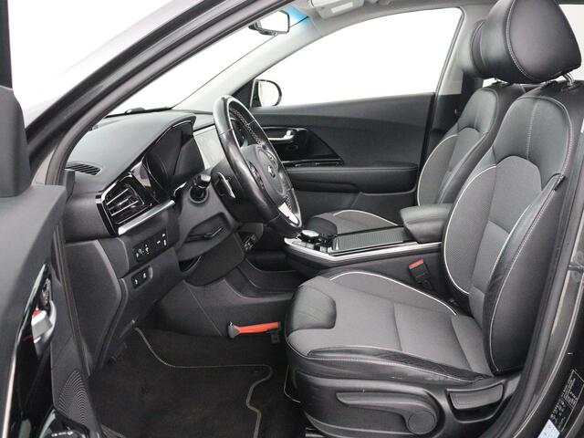 KIA e-Niro DynamicPlusLine 64 kWh | SOH 95,3% | Panoramadak | Half leder | Stuur/stoel verwarming | Adaptive cruise | Lane assist | Climate control | Carplay | Camera | Park assist | Full LED