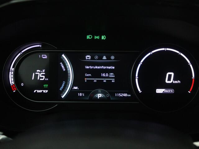 KIA e-Niro DynamicPlusLine 64 kWh | 95.3% SOH | Trekhaak | Schuif/kanteldak | Stoel/Stuuverwarming |