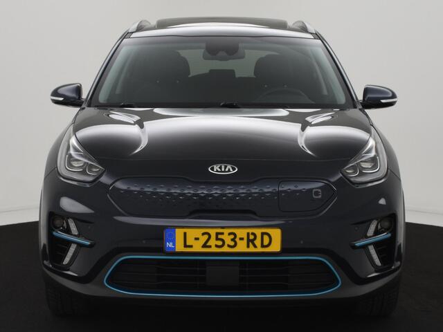 KIA e-Niro DynamicPlusLine 64 kWh SCHUIFDAK|ACC|CAMERA|STOELVERW|LED|NAVI|CARPLAY