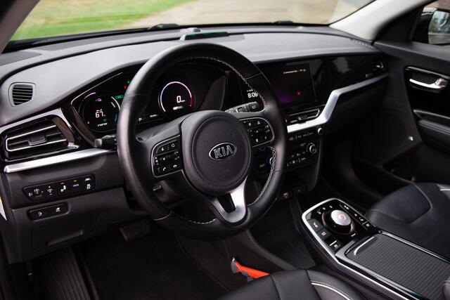 KIA e-Niro ExecutiveLine 64 kWh , SOH 97,5%, Panoramadak, JBL Memory, Adap. cruise,