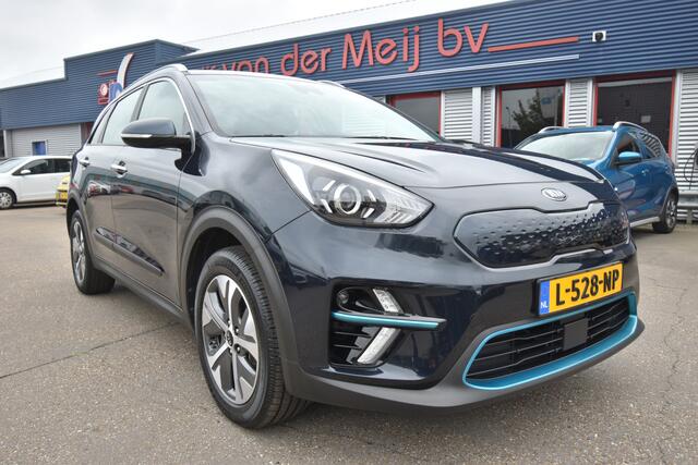 KIA e-Niro DynamicLine 39 kWh , SOH 100 % , CLIMATR , CR CONTR , NAVI , LED KOPL ,