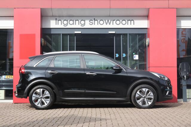 KIA e-Niro DynamicLine 64 kWh | origineel NL | SoH 100% | ACC | Camera | Trekhaak |
